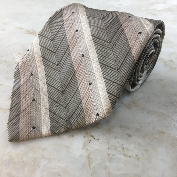 DONA SILK TIE - Picture 8 of 11